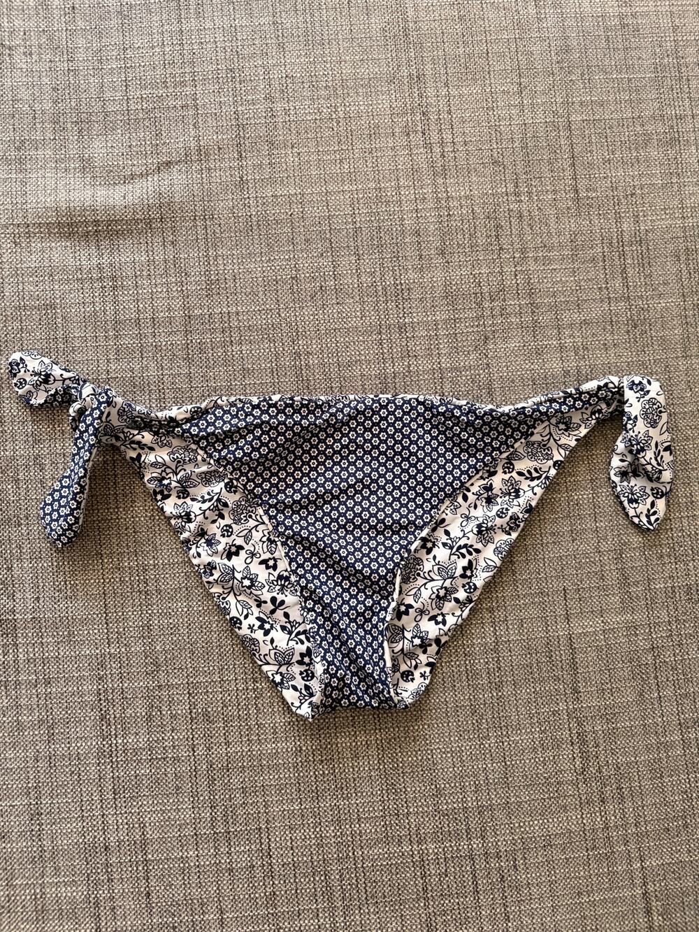 Tezenis Reversible Floral Tie Side Bikini Bottoms Navy White Resortwear Size S